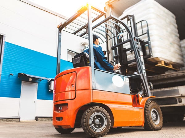 Muletti-transpallet-per-magazzino-milano